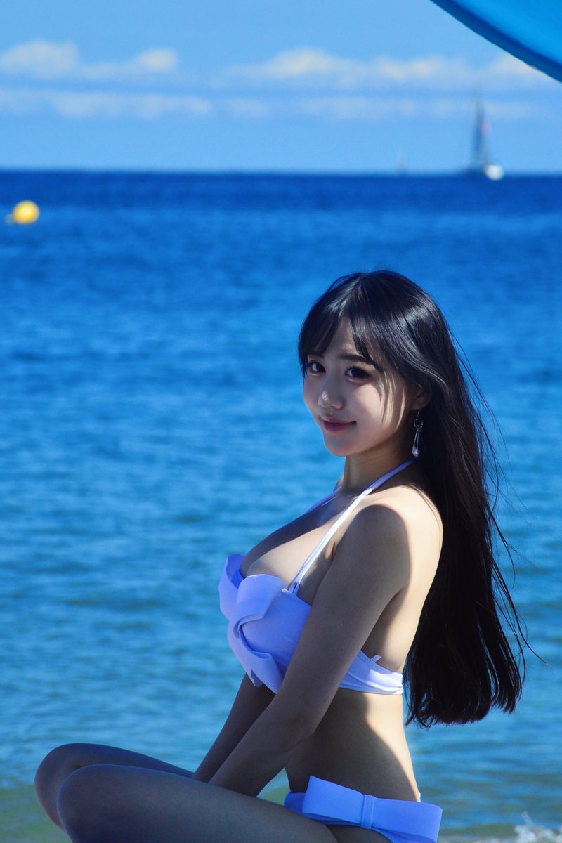 福利姬量子玫瑰分享的黄推图片3 - 网红私拍内容