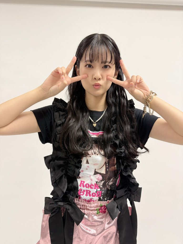 staff_aguri's tweet image. ✨大西亜玖璃 3rd LIVE ✨

💔失恋モノクローム
🪩POP＆PARTY SIDE
～あぐぽんと最強の仲間たち～

ありがとうございました！✨

コンセプトの違うライブ、
いかがでしたか？？

明日の公演もお楽しみに🩷

#あぐぽん3rdライブ 
#大西亜玖璃 #あぐぽん