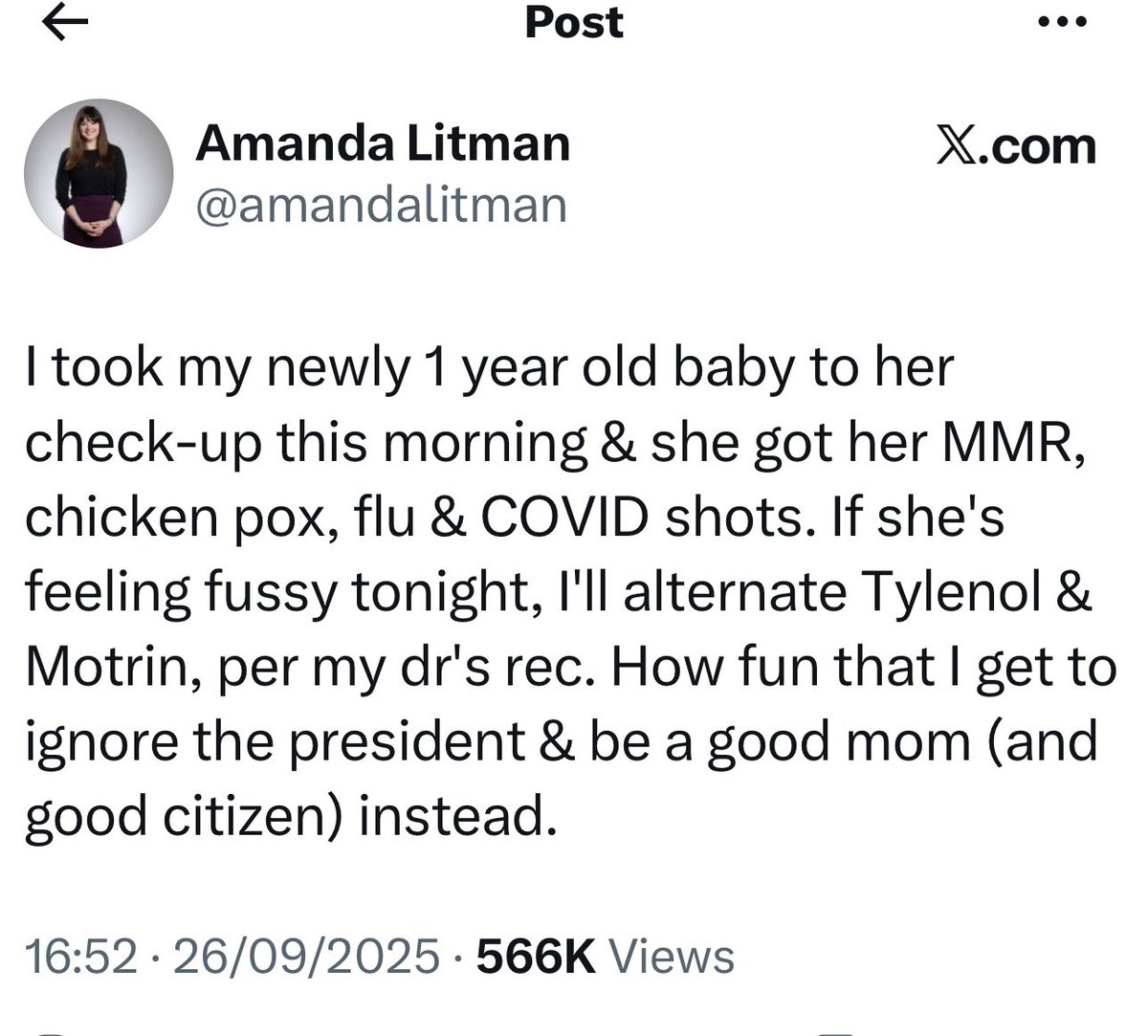 _janey_j's tweet image. These people are utter lunatics. 
Portrays itself as a “good mom”