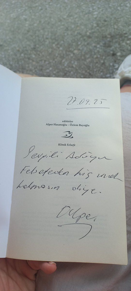__ladyisla's tweet photo. 365 günün sultanı #philfest https://t.co/KLx5AaDdaQ