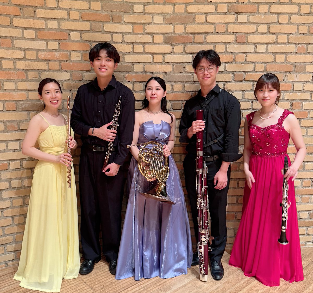 KahoIwasaki's tweet photo. 藝大×黒部市の交流事業が今年も無事に終了致しました✨
私は演奏や指導だけではなく、市の皆様との打ち合わせからメンバー集め、プログラム決め、楽譜の用意など総合的にサポートさせて頂いております。今年で6年目🎶

今年の3月に大学を卒業したばかりの学年から、自分の同級生まで幅広い世代で伺わせて頂きました🏫
最終日の今日はセレネでクラシックをお届け🎹最後には市の子供達と特別コラボ演奏もあり、我ながらとても楽しいコンサートができてよかったなと思っております😌

関係者の皆様、そしてご来場くださった皆様、本当にありがとうございました🎼
また来年も行けますように…！