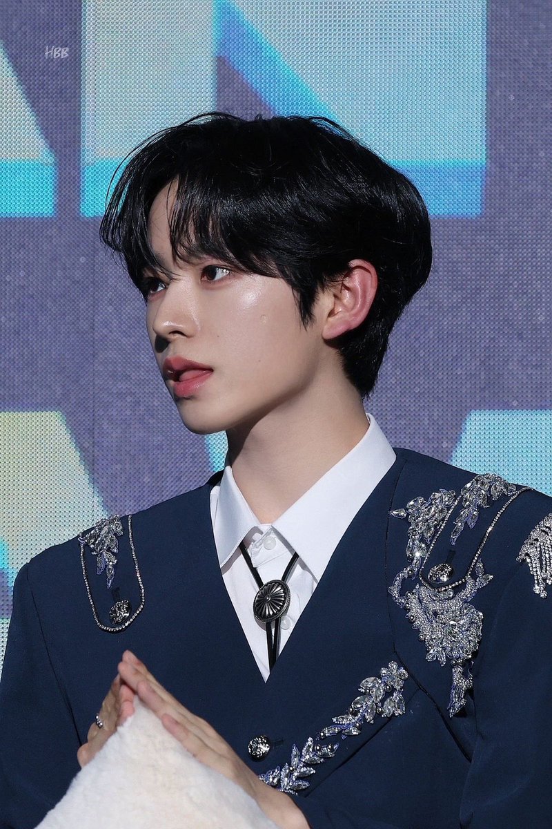 취향의 유우시 tweet media