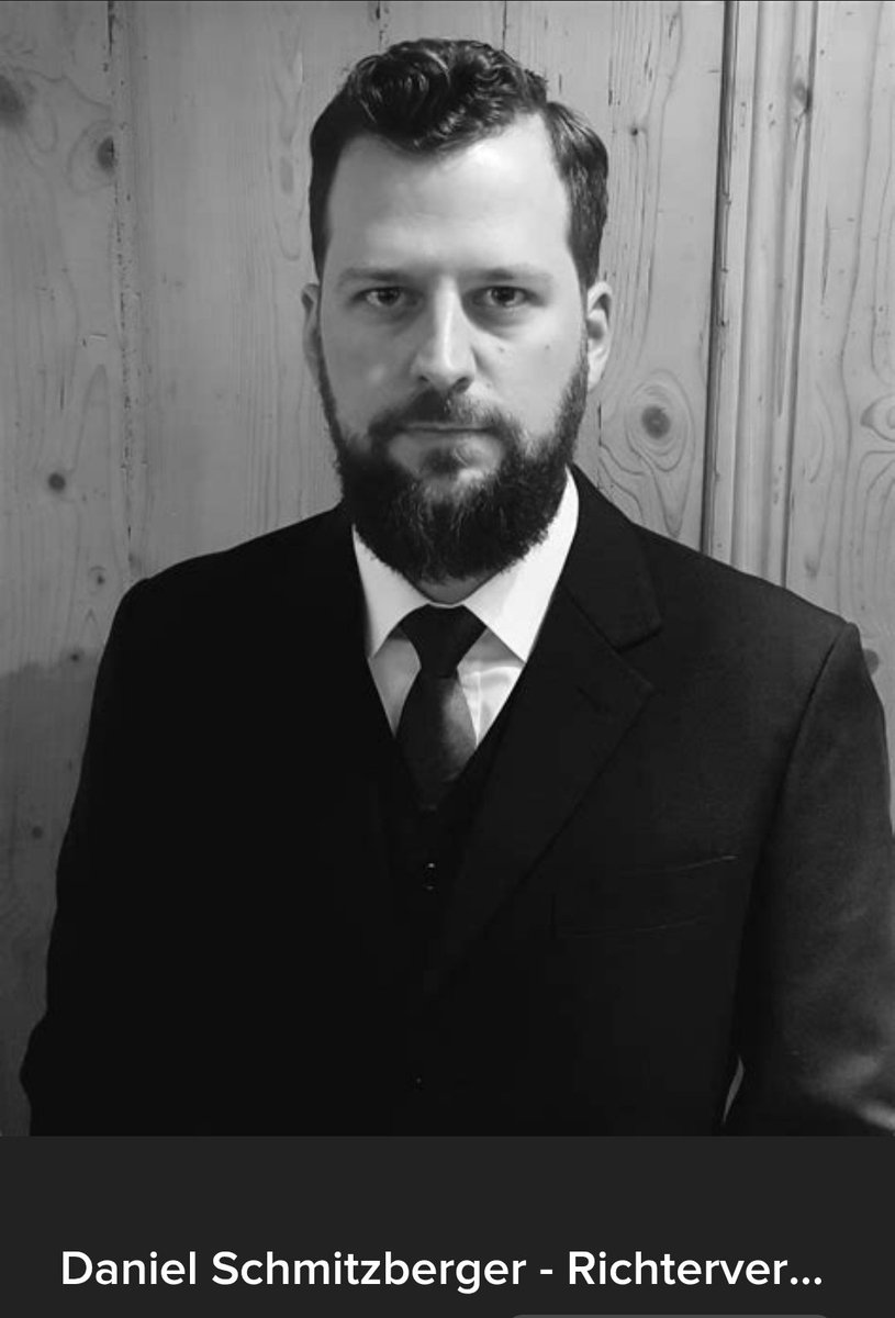 <a href="/RealSHIRA/">Shira S , MD</a> Das ist übrigens der Skandal-Richter Daniel Schmitzberger.

Name their names! 💀🤬