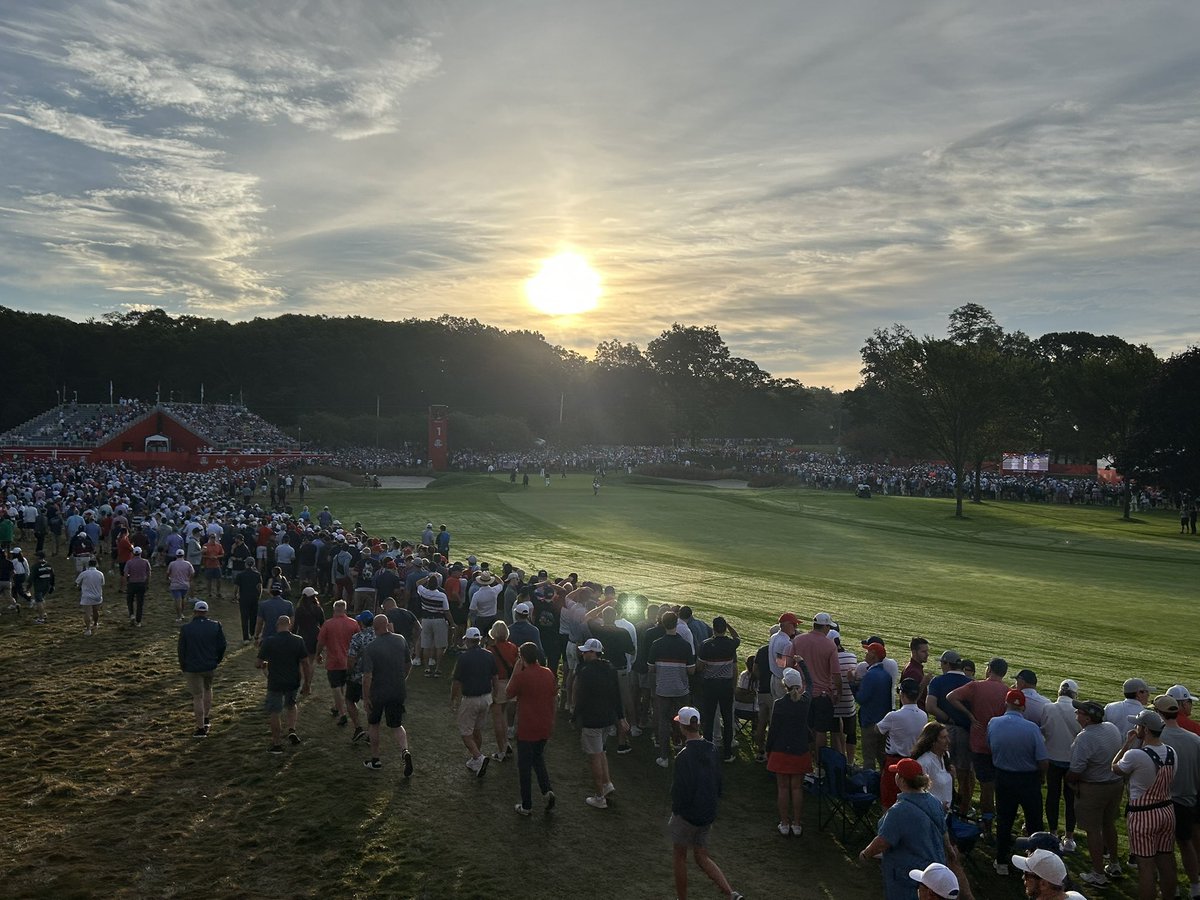 CR3_Author's tweet image. A+ AM here at Bethpage Black.