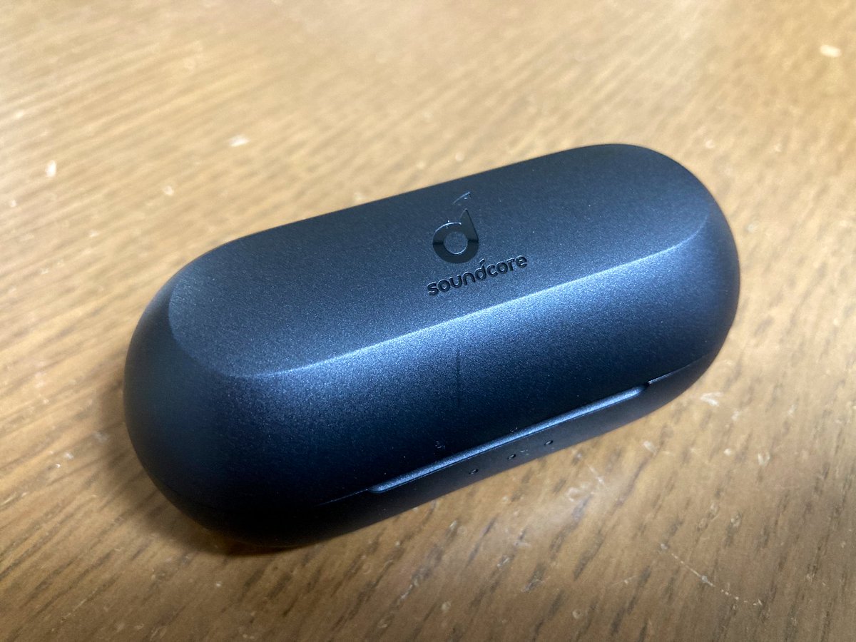 saenekoko99's tweet image. #SoundCore Liberty Neo2
Bluetoothイヤホン購入
2代目BluetoothのNUARLは音が小さくなったので新調→ NUARLは夫にあげた
ランニング用イヤホンは8年で5個程使用
Bluetoothは4個目
日常使いのLife P3は饂飩型で通話向き
SoundCoreは電池持ち(連続再生10時間)やイコライザー音調整もあり最高
価格も手頃