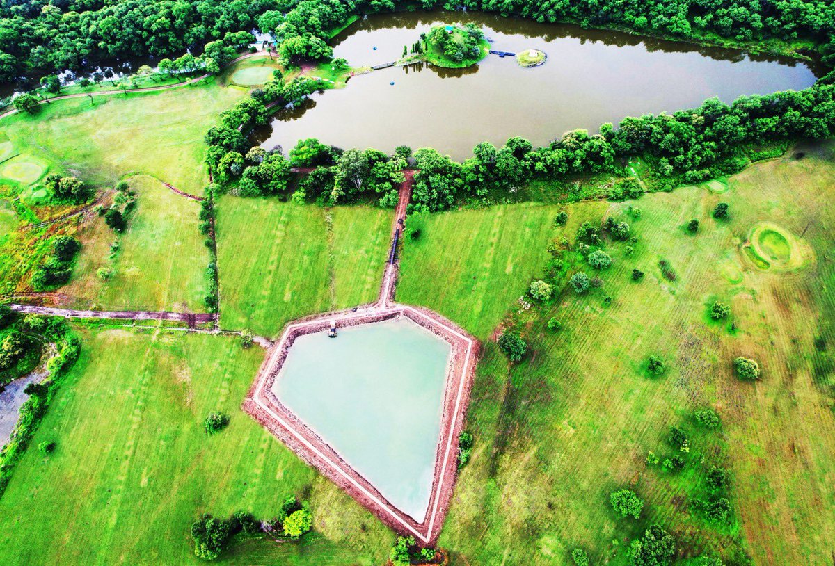 IaSouthern's tweet image. To commemorate 60 glorious years of #ShahbaazDivision, a 10-feet deep, Diamond-Shaped Lake was inaugurated at Shahbaaz Environmental Park &amp;amp; Training Area, #Sagar by 
Major General KTG Krishnan, GOC, #ShahbaazDivision.

With a storage capacity of over 12 million litres of water,