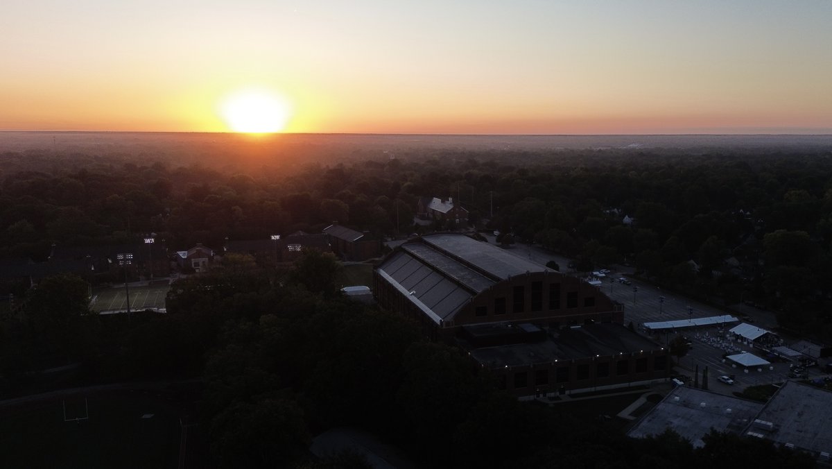 butleru's tweet photo. It is a #BUtiful day for Homecoming. https://t.co/0H9d7OD5qF