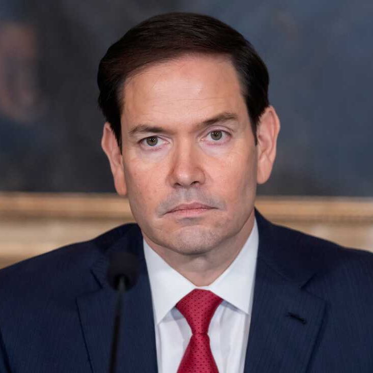 🚨 WOW! Sec. Marco Rubio is REVOKING the visa of Colombian President Gustavo Petro after he urged US soldiers to disobey orders and incite violence in NYC.

“We will revoke Petro’s visa due to his reckless and incendiary actions.”

Rubio doesn’t screw around.

FAFO.