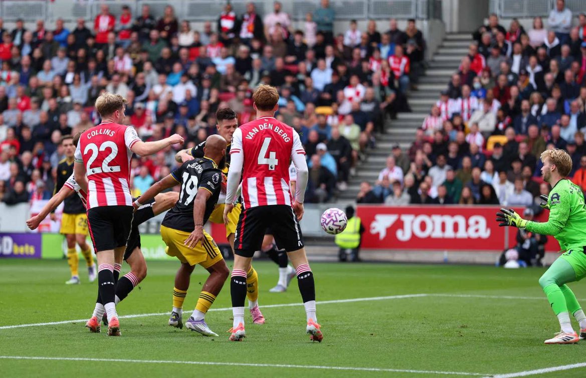 Statman Dave on X: "Benjamin Šeško's first half vs. Brentford by numbers: 18 touches 6 touches in the box 6 shots 4 shots on target 2 passes into the final third 1