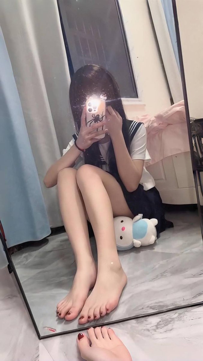 Nik_SP's tweet image. 天塌就塌了呗 正好把我刚捡的易拉罐压扁