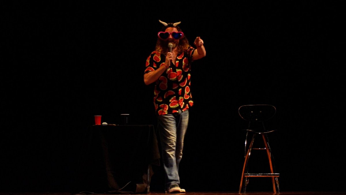 Al_McElroy's tweet image. If it's laying around at the gig, I'm wearing it.
Thanks Paeroa!

#comedy #paeroa #laughs
#fyp