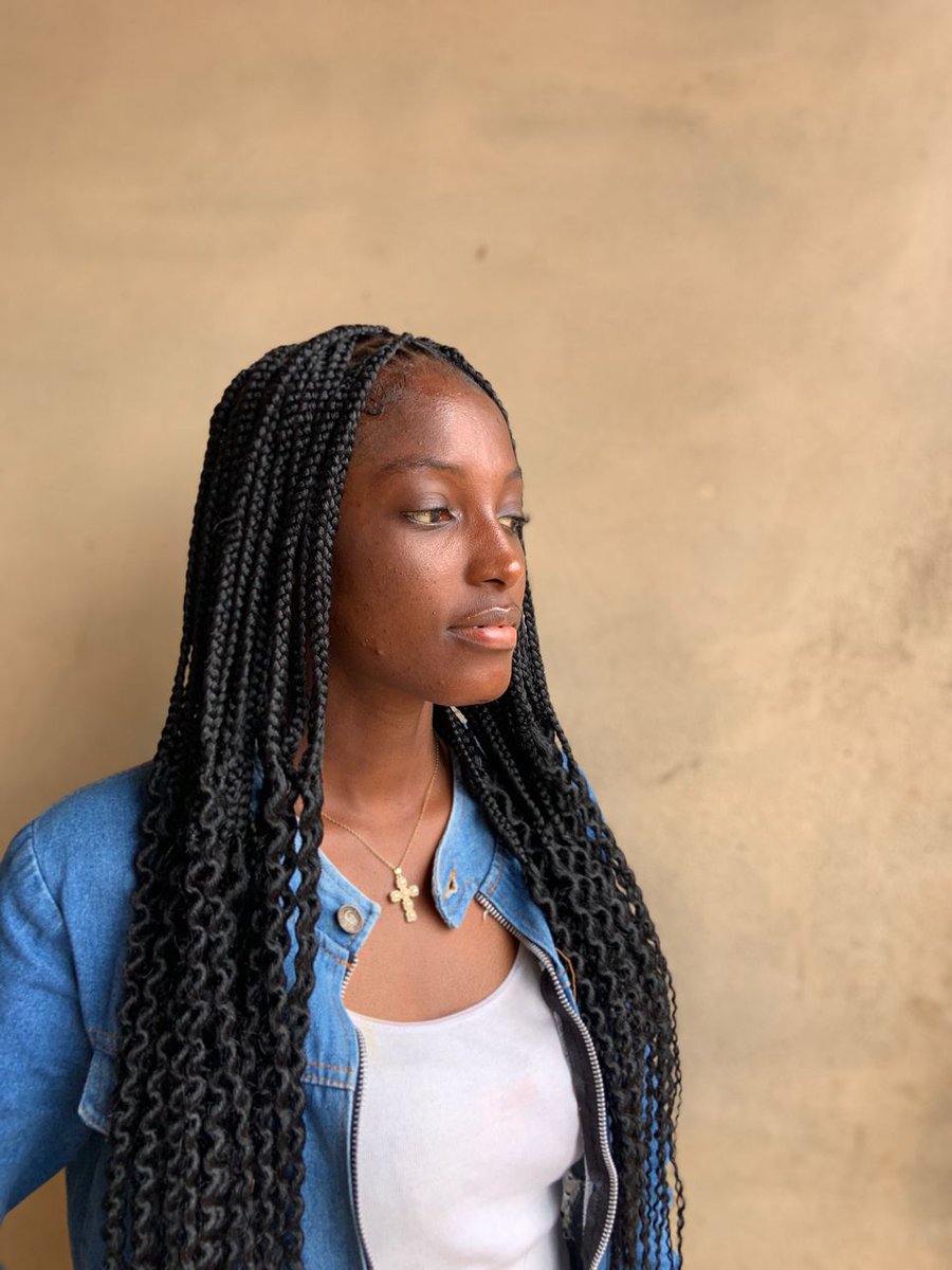 KenniehairLuxe's tweet image. This or That 

Which would you prefer always 🤭?

#stitchbraids #cornrow #knotlessbraid #beauty #hair