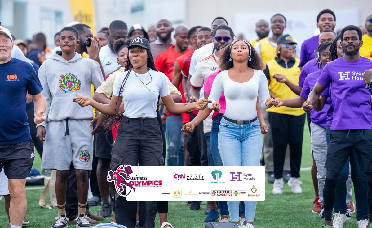 Citi973's tweet photo. 🎶 Shoulder, shoulder 🎶

The aerobics session is always a fun and healthy way to kick off the #CitiBusinessOlympics https://t.co/zJioih3ueG