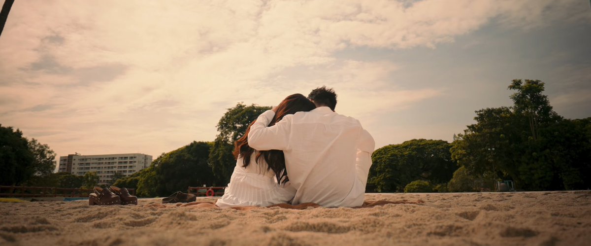 _mikbrent4lyf's tweet image. the mv is soooo good!!! the visuals?!!? the chemistry?!!? IT’S ON POINT!! oh mikbrent, i’m soo proud!! to more projects together??!?

i love you, @mikslmnc &amp;amp; @brentymanalo!! 

WHAT IF TAYO MV D-DAY
WHAT IF TAYO MV D-DAY