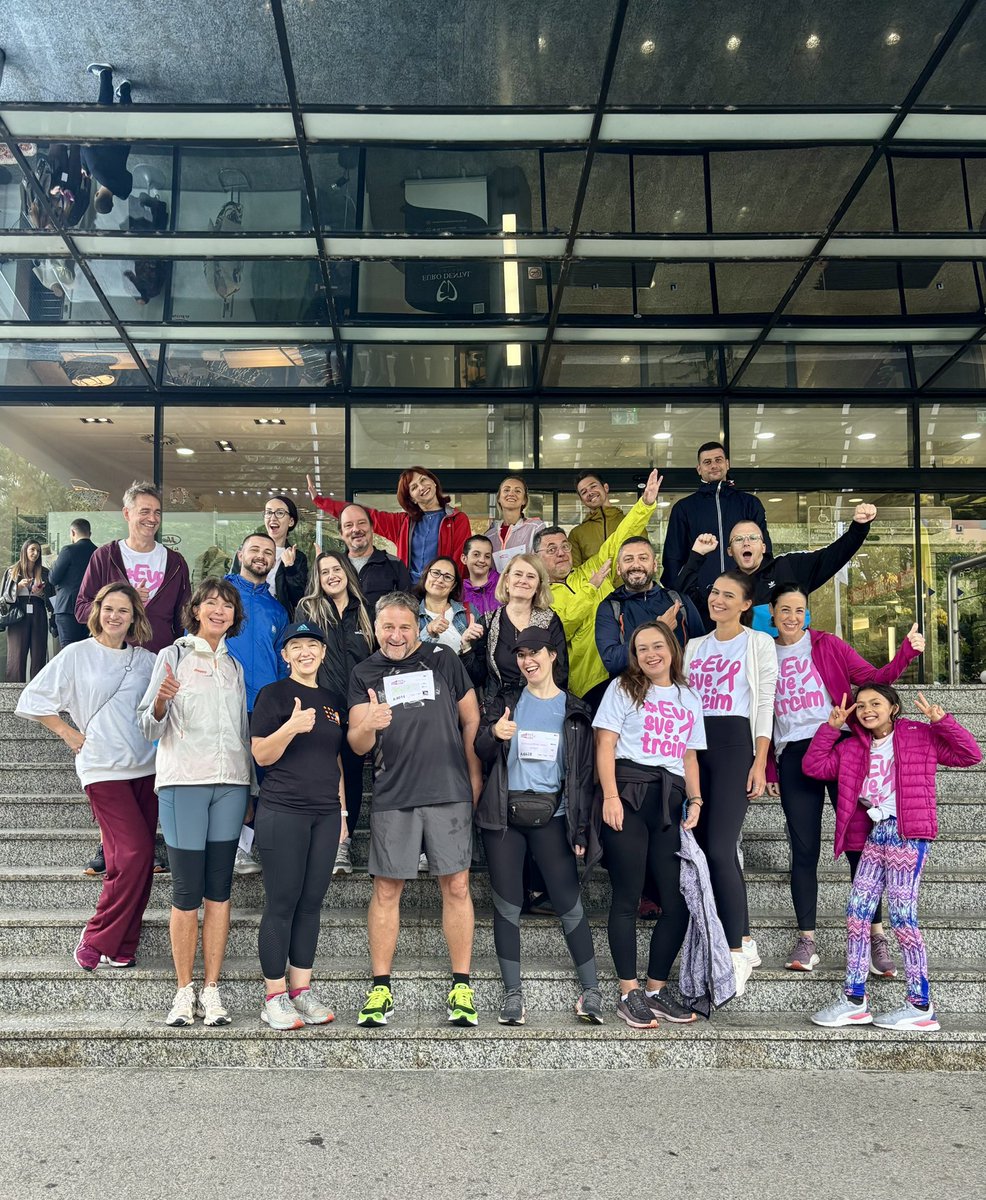 renaudmeyer's tweet image. Running for a good cause with @UN_BiH colleagues #RunForTheCure. Despite the rain, strong mobilization to raise funds and awareness &amp;amp; support #breastcancer prevention &amp;amp; care. #SDG3. Together, we show our  solidarity to all survivors 💖 @UNDPBiH @WHO_BIH