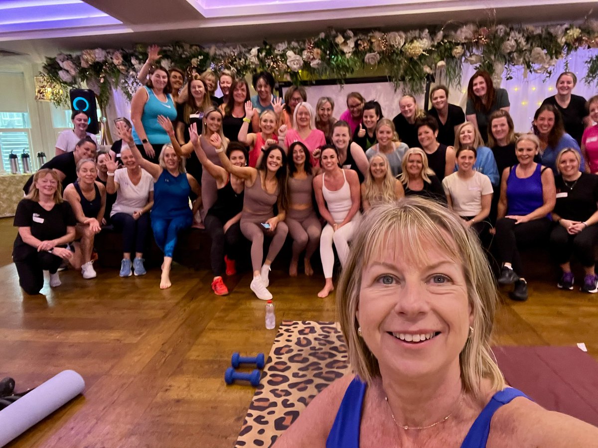 Menopause Saturday in Warrenpoint..  A fab group of women doing #yoga #weights #chat  #movement #HealthyFood Thanks to all the women who came along.  We are stronger together. <a href="/MenopauseNI/">Menopause Together NI</a> 🌈🏃‍♀️🏋️