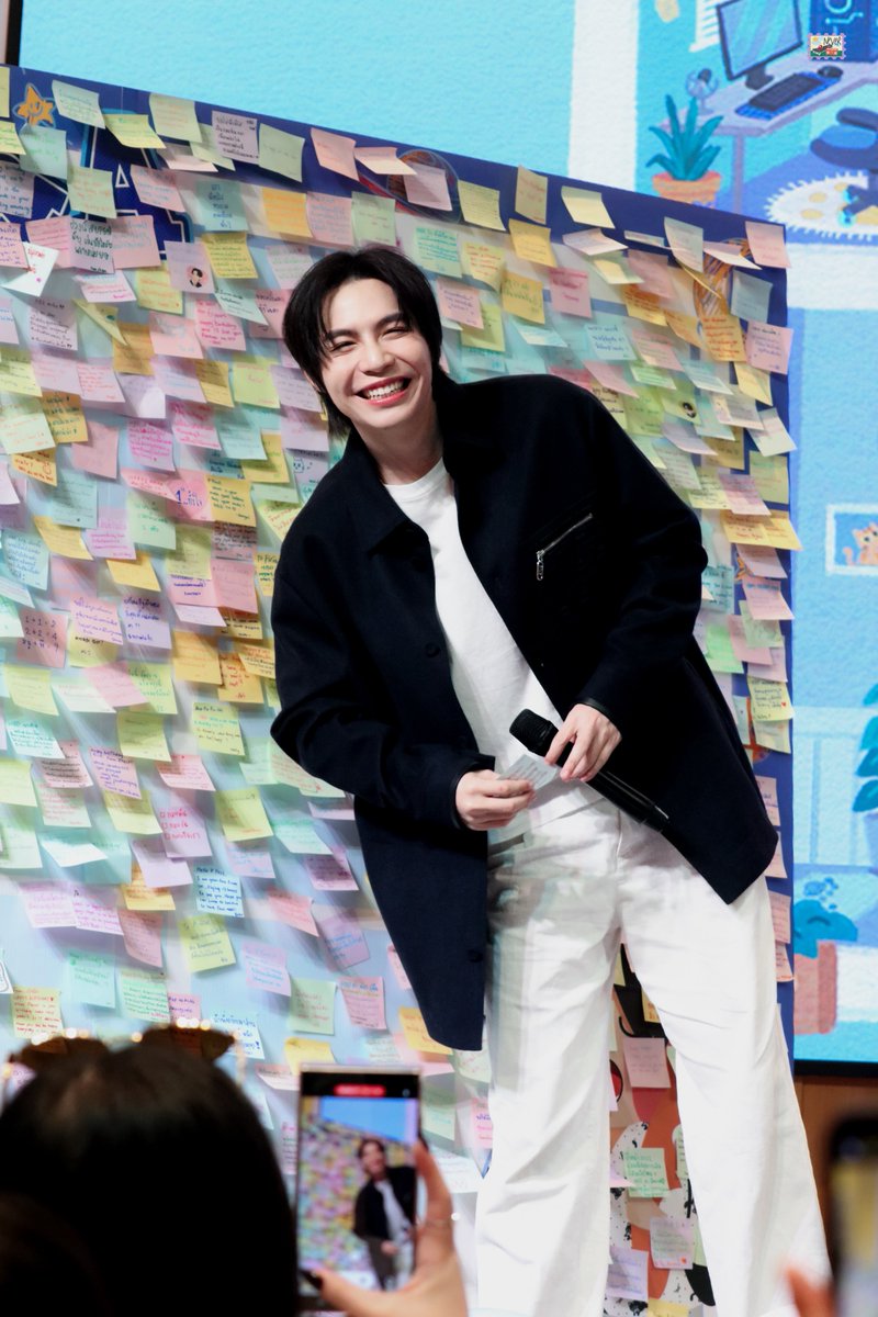 rabbitinamoon's tweet photo. ขอให้มีรอยยิ้มอย่างนี้ในทุกวันนะ
HAPPY HOME WITH FIRST
#neverxsnap
#First27thHomeParty2025
#Firstkanaphan @Firstkpp https://t.co/Zc6lTNzSNH