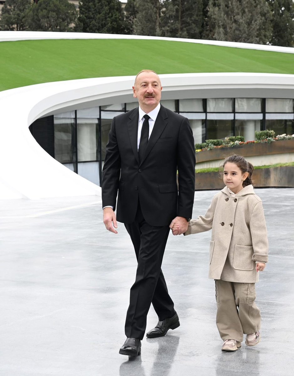 President Ilham Aliyev gently holds little Nilay’s hand-the girl who lost her parents and loved ones in the missile attack on Ganja by Armenian armed forces in 2020 during 44 Days of War-is indeed “talking photos” where the image itself tells the whole tragic story without words.