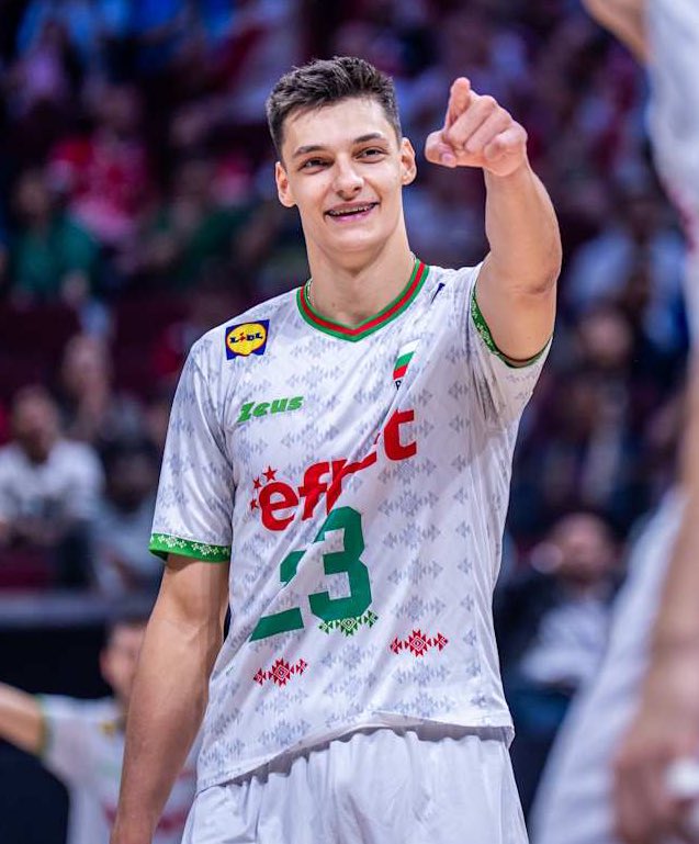 Torey Canino tweet media