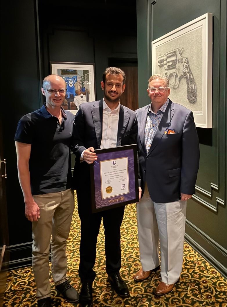 الحمد لله على توفيقه، أتممت زمالة جراحة القولون والمستقيم من <a href="/WesternU/">Western University</a>

It was an incredible journey of growth and learning with the best mentors. Honored to have the chance to work with <a href="/MichaelOtt_MD/">Dr. Michael Ott</a> <a href="/JAVanKoughnett/">JulieAnnVanKoughnett</a> Dr. Colquhoun, and Dr. Zwiep

Thank you <a href="/westernuSurgery/">WesternU Surgery</a>