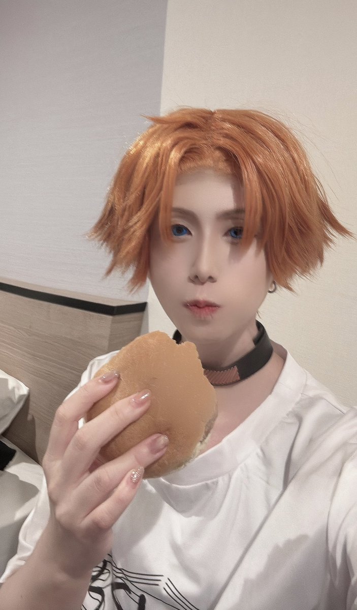 りだつ！！
ホテルに戻って飯！🍔これから
深夜バスで帰ります🚌💨

2日間、遊んでくれたKEIちゃん❤️
会って下さったフォロワーさん❤️
わざわざグッズ渡しにきてくれた柚希ちゃん❤️
ホテルにきてくれたはちみつちゃん(∩´∀`∩)💕
ほんとにありがとう😊