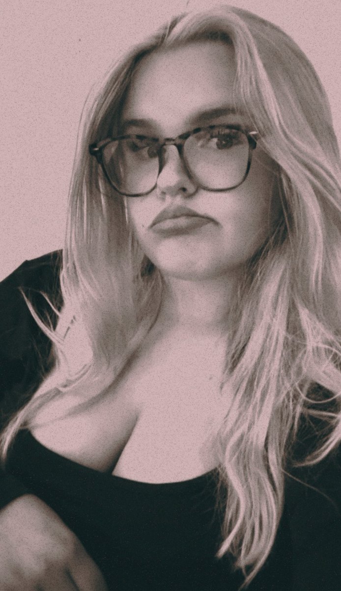 emilyy_hehe's tweet photo. Heyy🤭♠️

#blacked #bbc #bnwo #blm #♠️ https://t.co/97Qzf13jZU