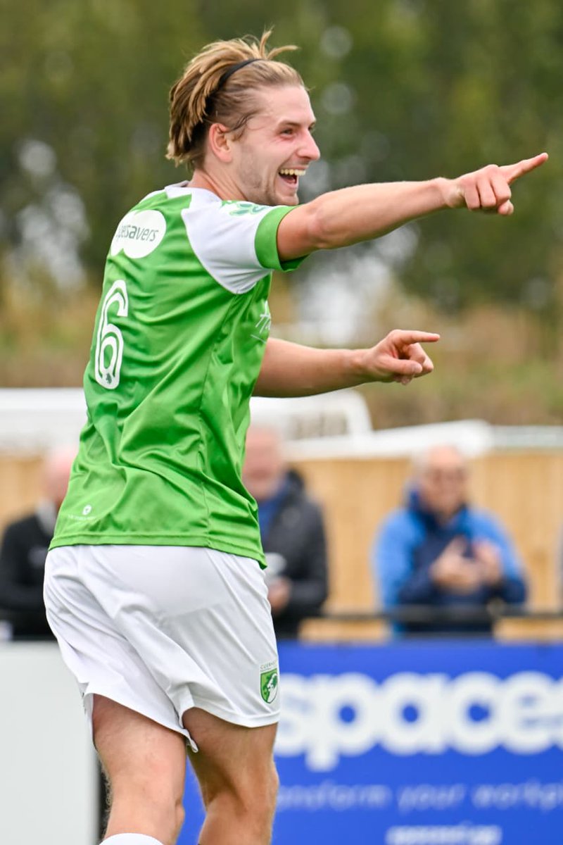 GuernseyFC's tweet image. Seb Vance celebrates scoring his first Guernsey FC goal to make it 5-0.