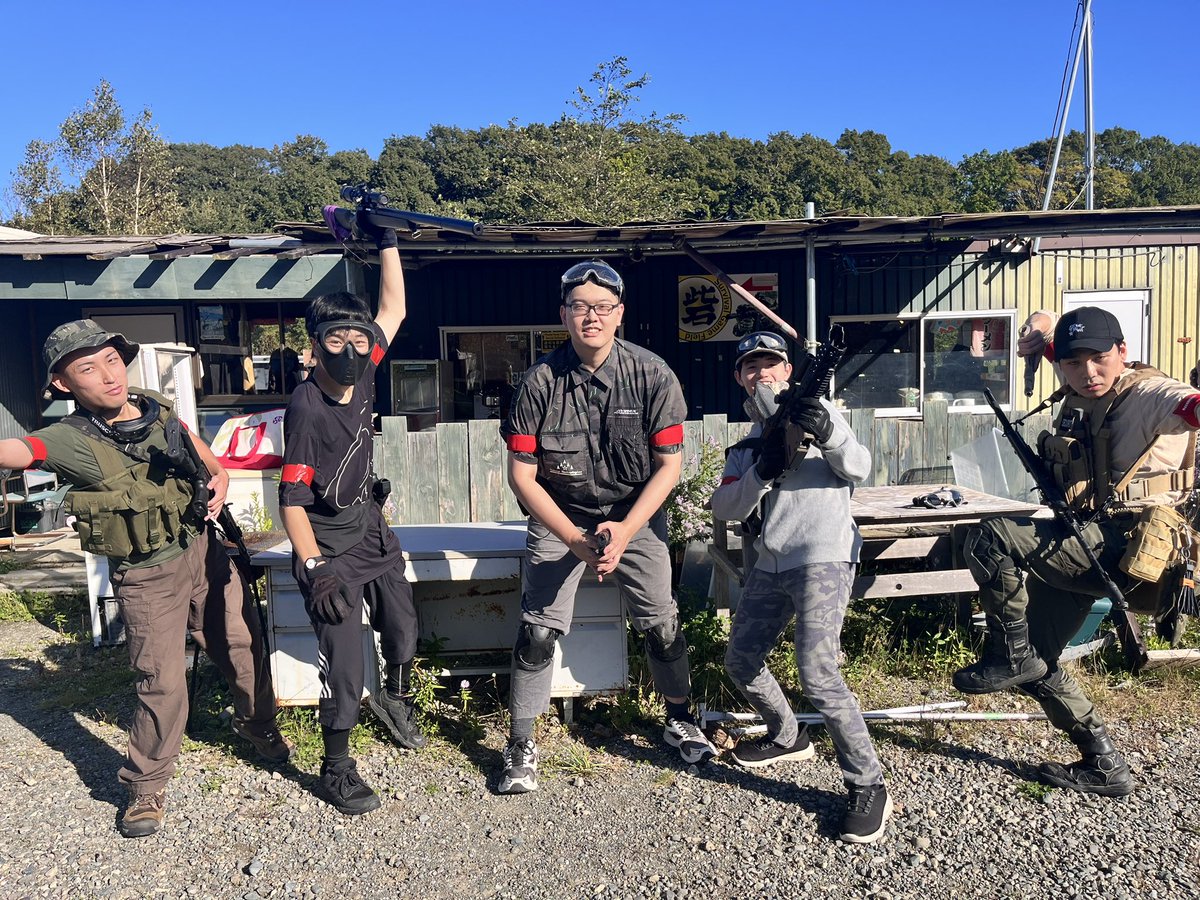 MIT_Airsoft's tweet image. 本日の各参加大学の方々です！
皆さんいい表情してますね！
本日はお疲れ様でした！！！