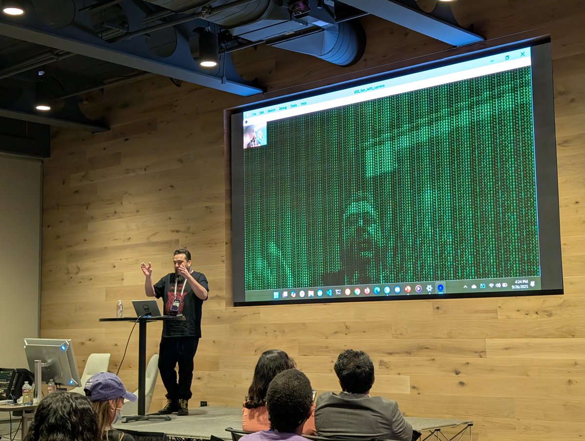 icodealot's tweet image. A lot of great topics presented this year and the networking was also excellent. The most common remark I heard from folks was along the lines of...

&quot;I can&apos;t believe this is practically free&quot;

Good job @DThompsonDev and all of the @CommitYourCode team.