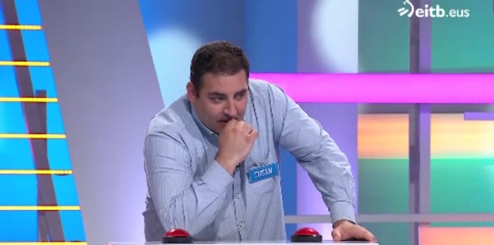 Aquí estoy pensando que barbaridad decir en @estonoesnormal_eitb , no os lo perdáis. Os dejo el enlace del jueves.
Como siempre risas a tope.
#magotutan #risas #eitb2 #programatv #tv 
eitb.eus/N_gYzjWQ/