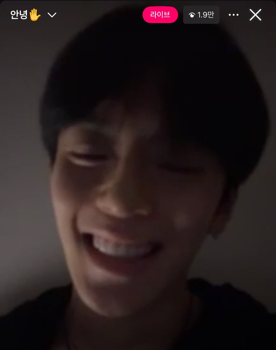 monchizxsab's tweet photo. มานเหมาะกับรอยยิ้มที่สุบแยะ https://t.co/kIcTGqgW8M