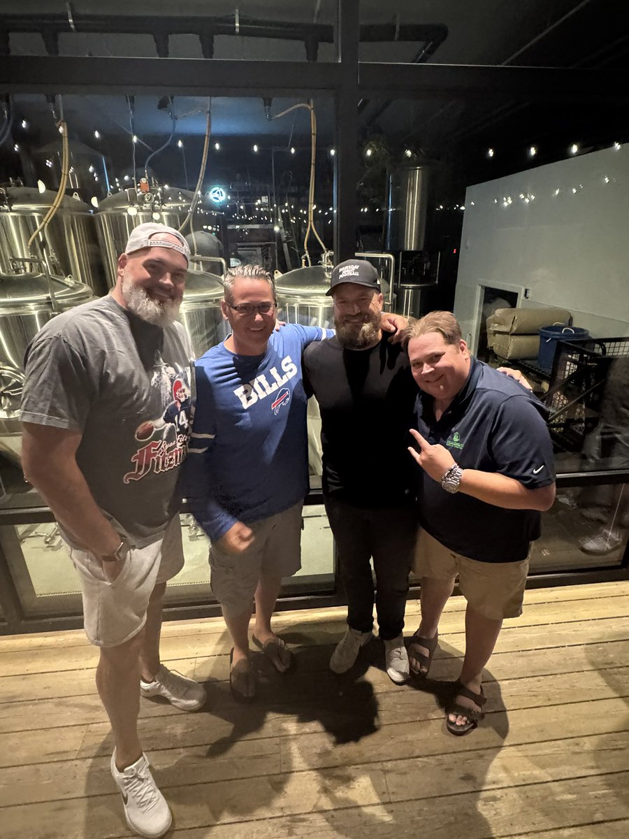 Good to see Stevie and Fitz!