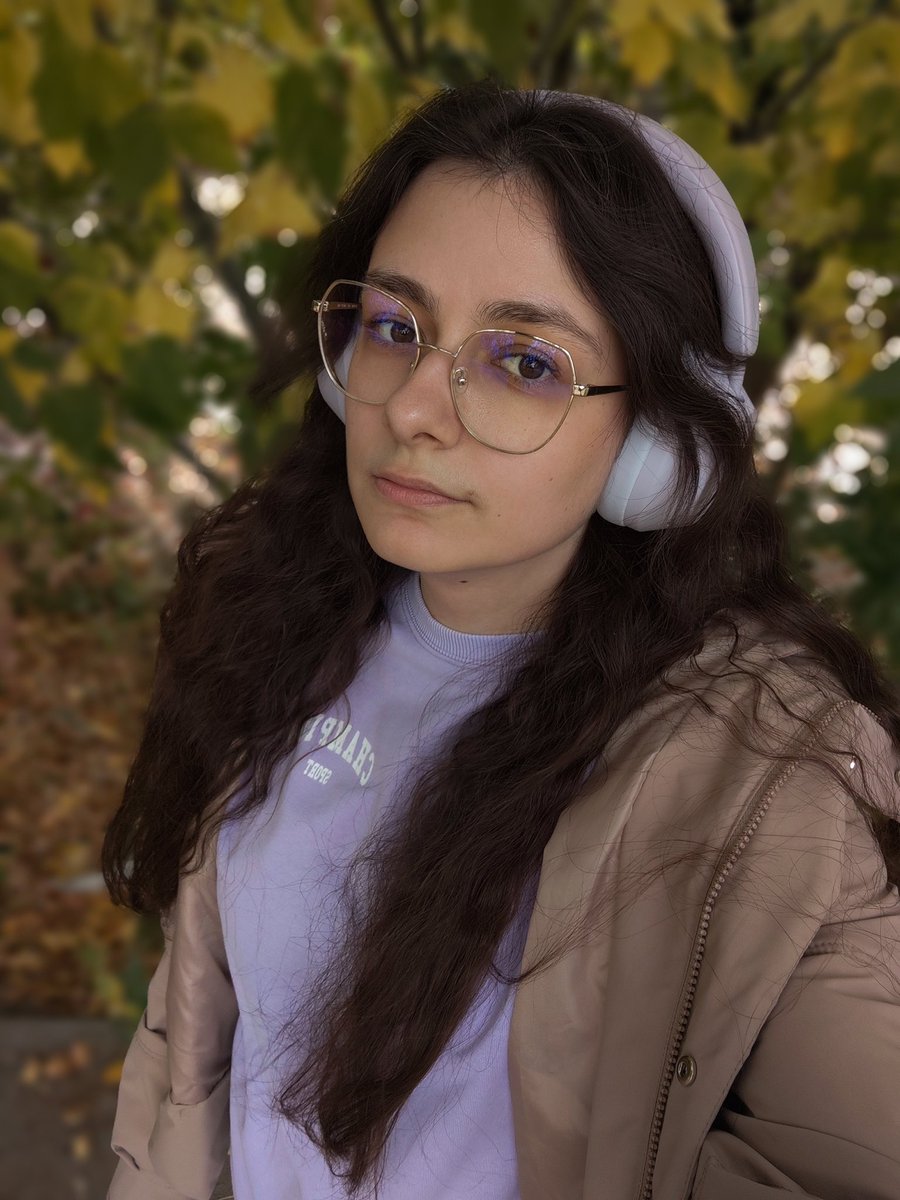 Мари tweet media