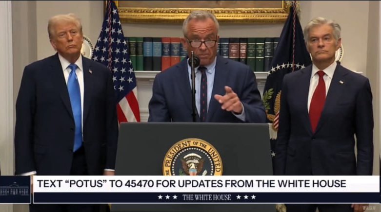 URGENT — TYLENOL DÉVOILÉ
RFK Jr. vient de lâcher une bombe médicale que Big Pharma a tout fait pour enterrer. Le Tylenol — ce médicament « sûr » contre la fièvre donné aux femmes enceintes et aux enfants — est désormais officiellement examiné par la FDA pour ses liens avec