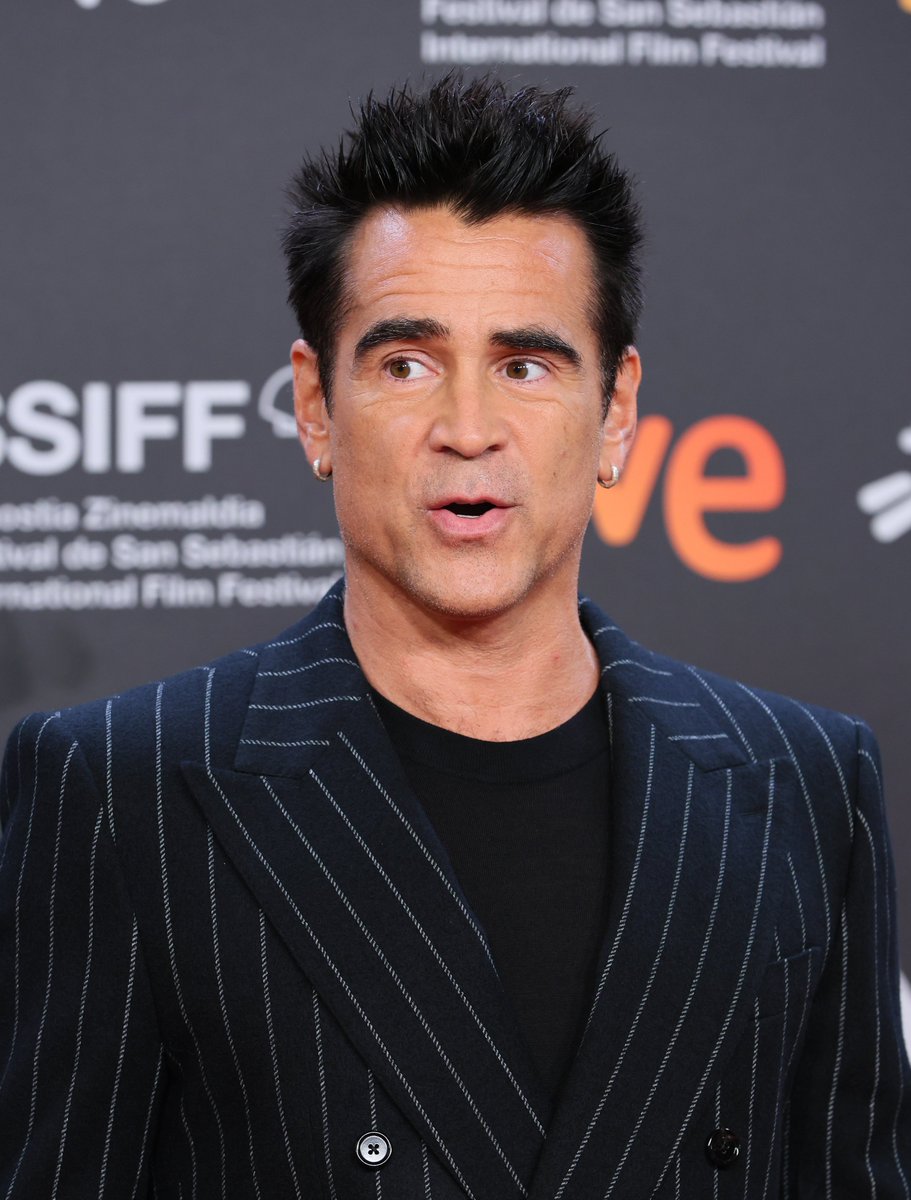 CFarrellUpdates's tweet image. Colin Farrell at the &quot;Ballad of a Small Player&quot; red carpet during the 73rd San Sebastian International Film Festival
September 25, 2025
#ColinFarrell #BalladofaSmallPlayer