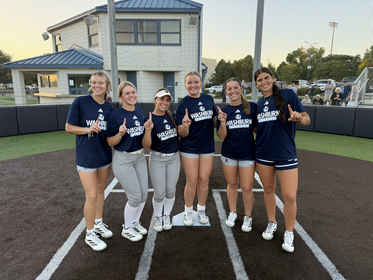 Washburn Softball tweet media