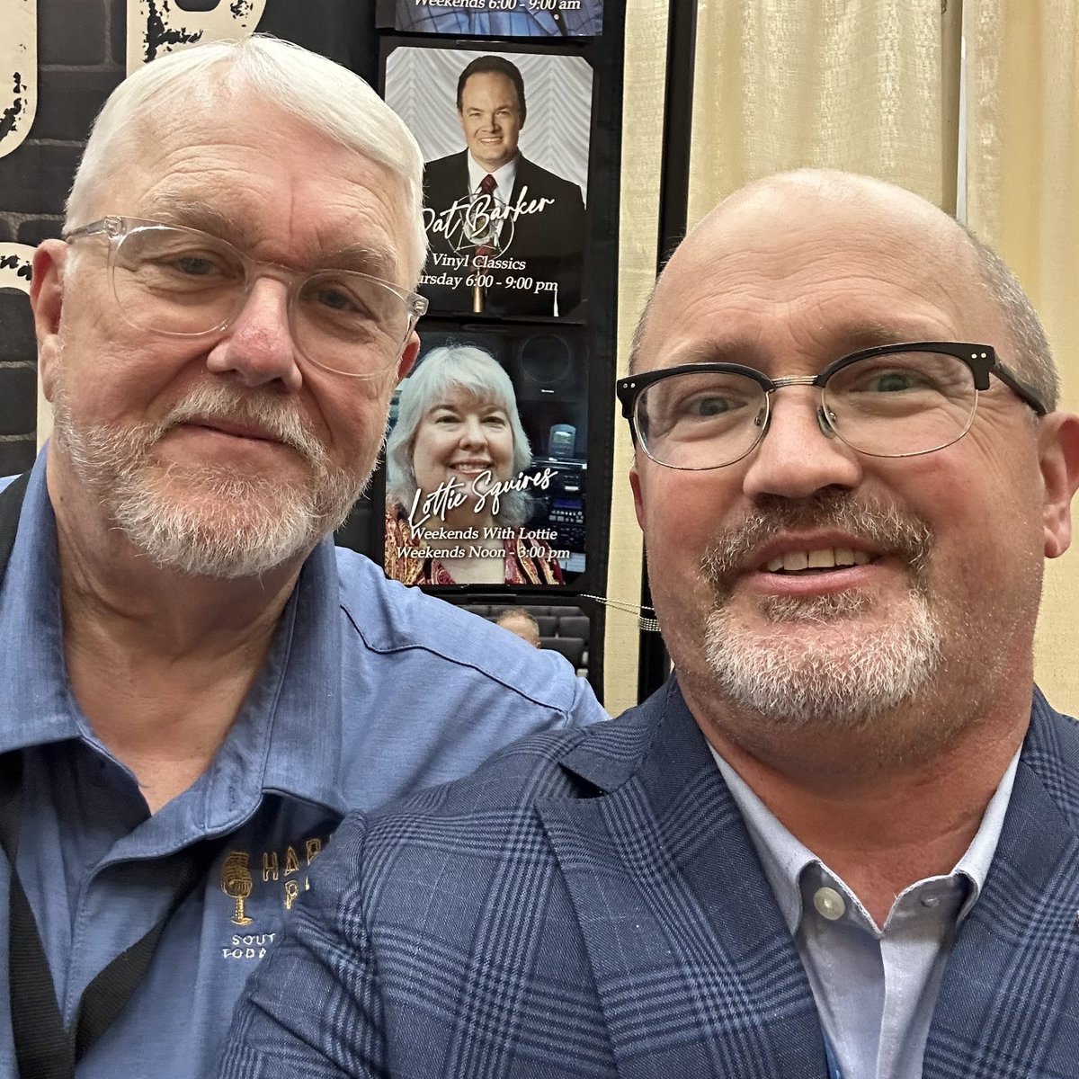 joerenshawmusic's tweet image. An AWESOME Friday at NQC - National Quartet Convention‼️ Friends, DJ’s and my number one backup vocalist, Gus‼️❤️🎶🙌🏻

#NQC2025 #JoeRenshawMusic #GospelMusic #MusicMinistry #Friends