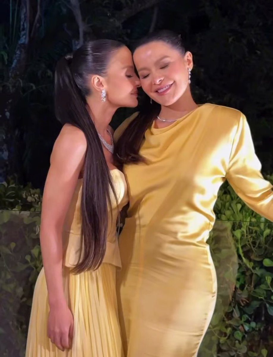 vidsnaflavia's tweet image. elas são a minha vida todinha🫠💛