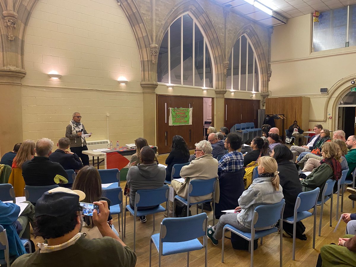 Last night Southwark unions called for our council pension fund to divest from the £97m complicit in the 🇵🇸 genocide. Only one 
<a href="/SouthwarkLabour/">Southwark Labour</a> councillor came to discuss what they can do to stop a genocide. They won’t change unless we make them. Thanks to those who came.