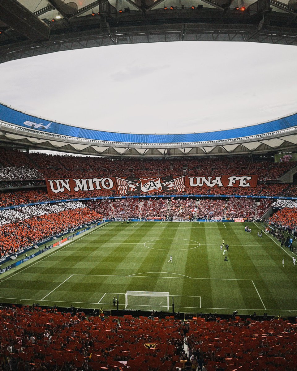 De Madrid.
❤️🤍