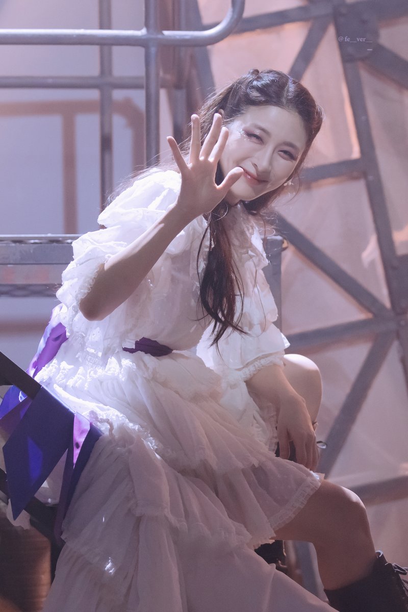 250927 후크 커튼콜
웬디 #정우연