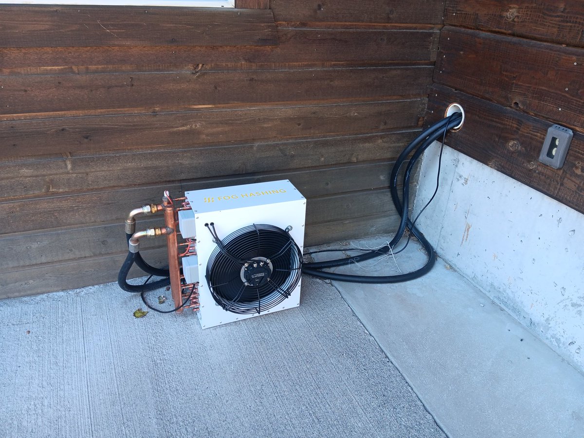 SoftwarmLLC's tweet image. This Bitcoin mining heater is a roughed in and functional install with external heat dump and thermostat control. The owner has a fixed heat demand, so this replaces existing costs.

Per day it currently produces $10-13 worth of Bitcoin. It consumes 6-10kW/hr, and provides 20-34k…