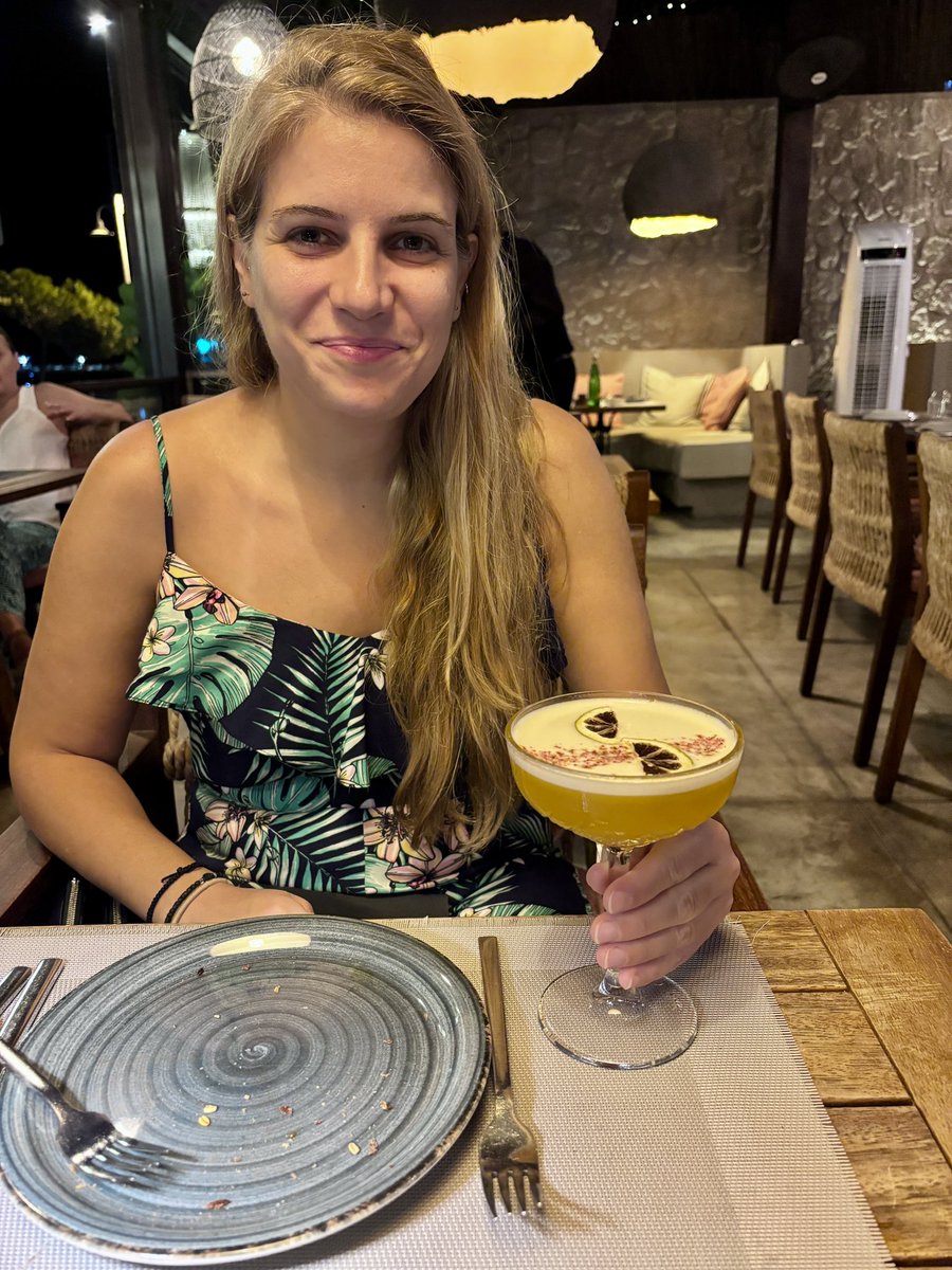 Να ευχαριστήσω κι εγώ με τη σειρά μου την <a href="/AndriaShimi/">Andria Shimi</a> που έκανε αποδεκτό το αίτημα μου για μεταφορά των εορτασμών της επετείου του γάμου μας μια μέρα πριν. Αύριο, Διγενής-Νέα Σαλαμίνα στις 7μμ ρε παιδιά.