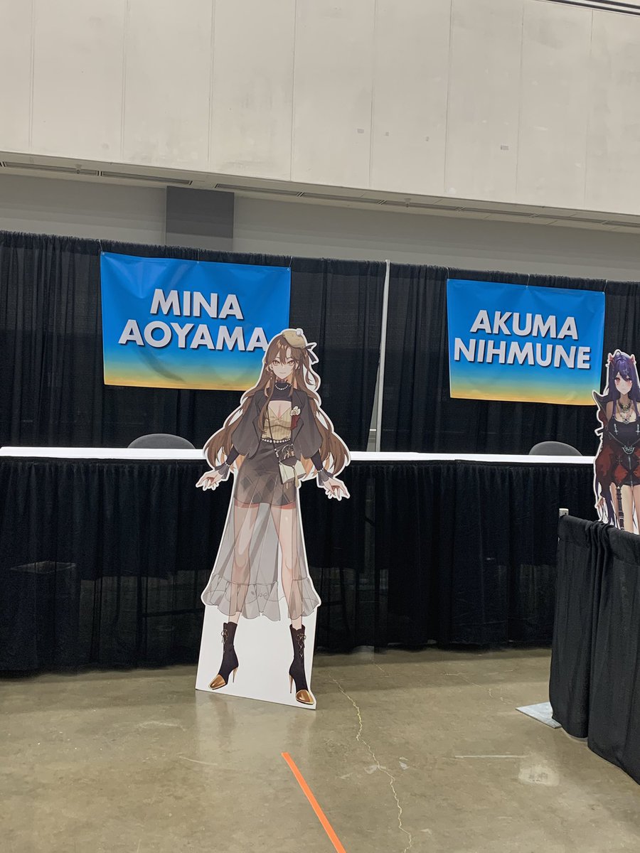 Guys do you think she bites