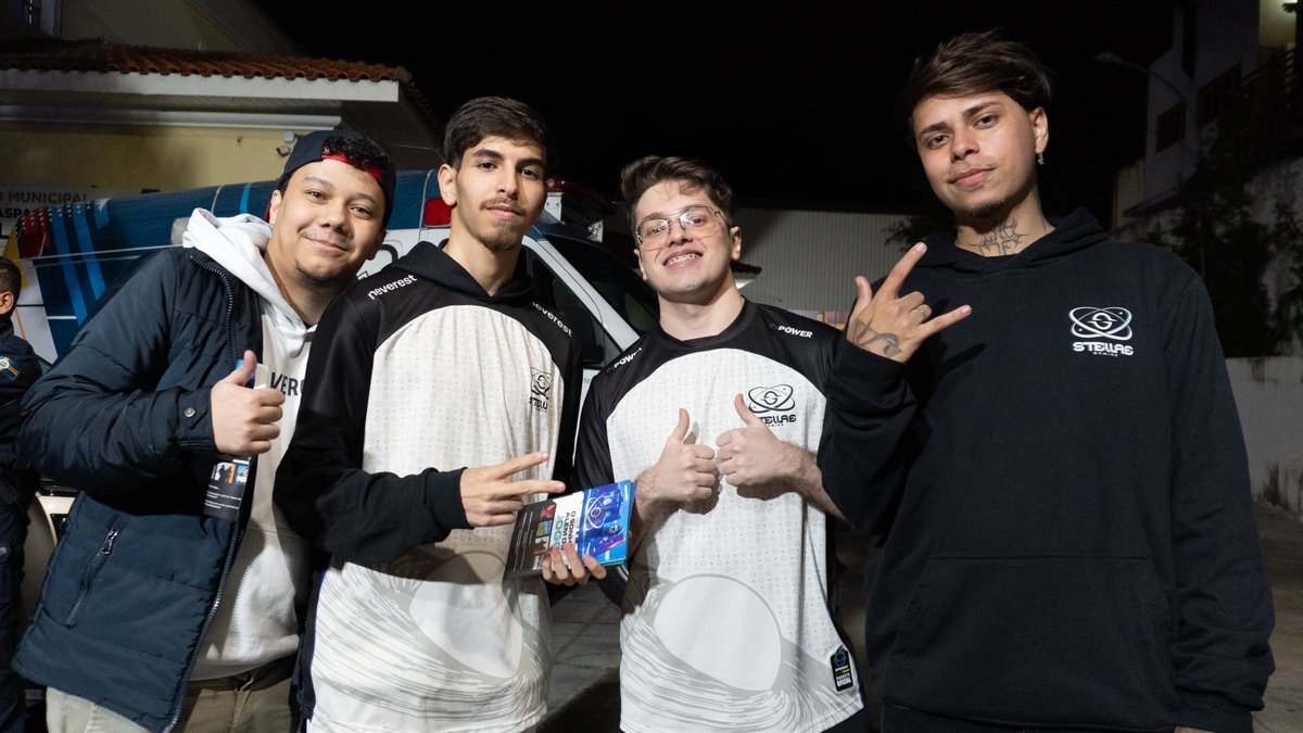 Na última quarta-feira (24), estivemos na Feira de Profissões de Santana de Parnaíba com o nosso projeto ‘O Sonho Além do Jogo’.

Mais do que uma palestra, mostramos que os esports não se limitam à competição, mas também abrem caminhos para comunicação, criação, liderança e