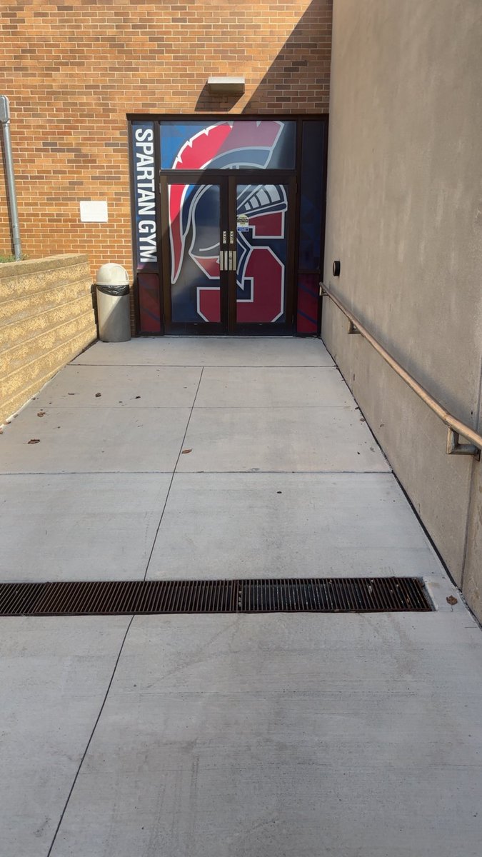Jay Carter (@jayc_hoops) on Twitter photo Beautiful day in Creston, Iowa. Official Practice on the 1st, should be a really fun year.π€ Beautiful day in Creston, Iowa. Official Practice on the 1st, should be a really fun year.π€