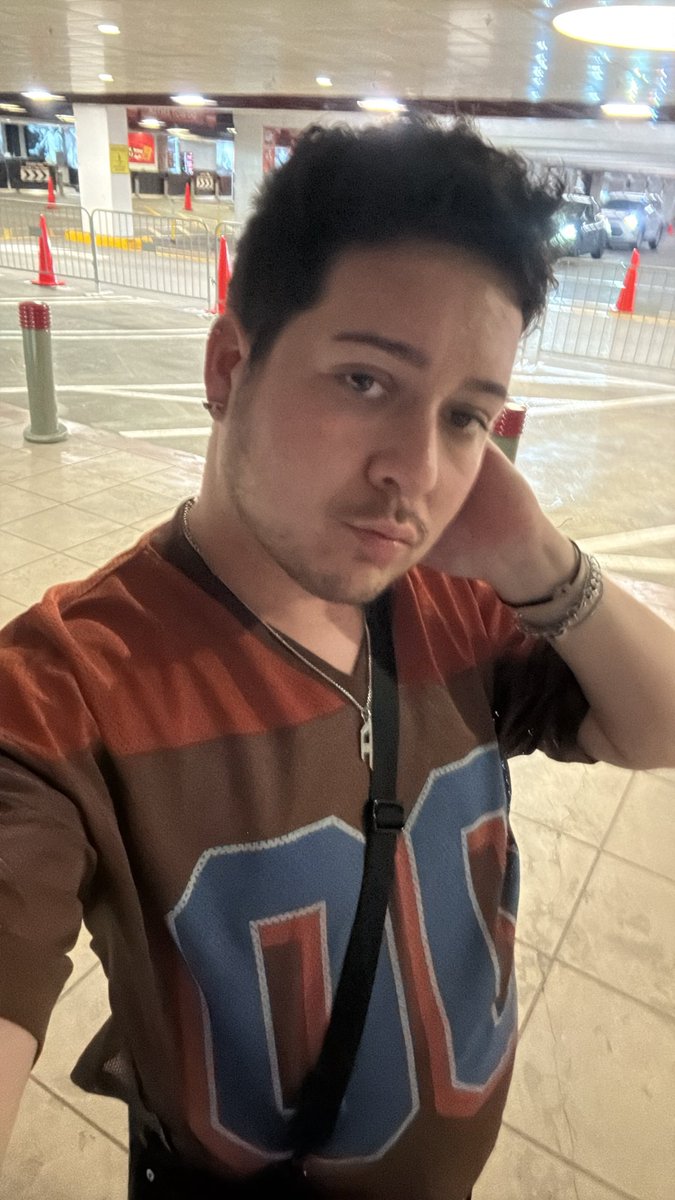 theAWESOMEphiL's tweet image. Universal studios was tons of fun