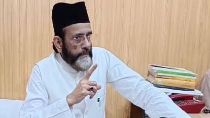 बरेली शरीफ़ में “आई लव मोहम्मद ﷺ” के नाम पर जो कुछ हुआ और जिस तरह पुलिस ने बर्बरता दिखाई, वह पहले से रची गई साज़िश और योजना का हिस्सा था। पुलिस ने मौलाना तौक़ीर रज़ा ख़ान को घर में नज़रबंद कर दिया और बाहर निकलने नहीं दिया। इसके बावजूद भीड़ पर लाठियाँ बरसाई गईं और बाद में पुलिस