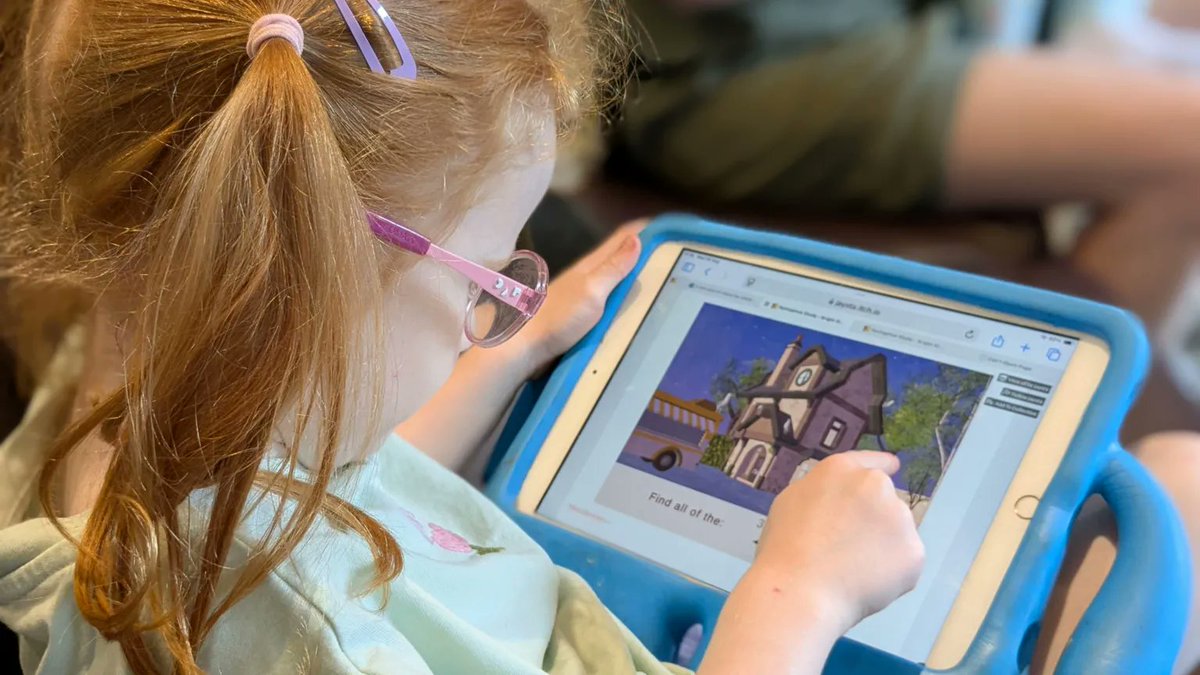 GDE Series (@gdeseries) on Twitter photo A 5 y/o girl with a rare eye condition (nystagmus) is participating in a pioneering clinical trial that uses #games developed by <a href="/unisouthampton/">University of Southampton</a> to improve #vision by tracking eye movements & assessing how quickly a child can see. – <a href="/BBC/">BBC</a> #game #videogames
bbc.com/news/articles/… A 5 y/o girl with a rare eye condition (nystagmus) is participating in a pioneering clinical trial that uses #games developed by <a href="/unisouthampton/">University of Southampton</a> to improve #vision by tracking eye movements & assessing how quickly a child can see. – <a href="/BBC/">BBC</a> #game #videogames
bbc.com/news/articles/…