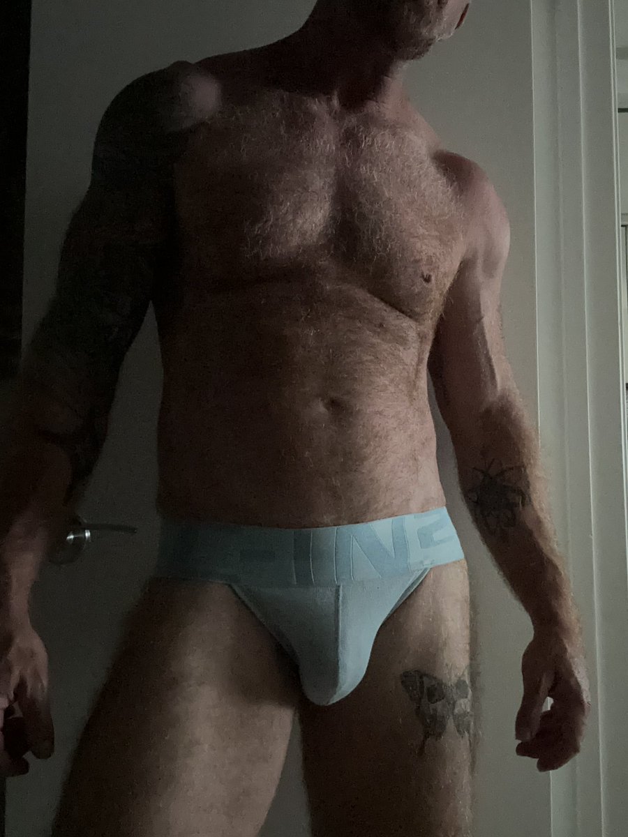 angrydikdik's tweet photo. Pump up the jam
#cin2 #jockstrap #fuzzybutt https://t.co/H26f3AYVWL